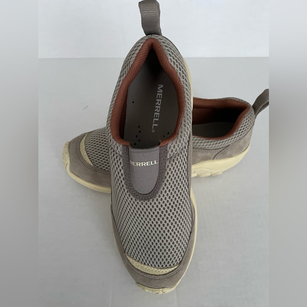Merrell Women’s Taupe Moc Breeze Slip-On Loafers Size 8.5